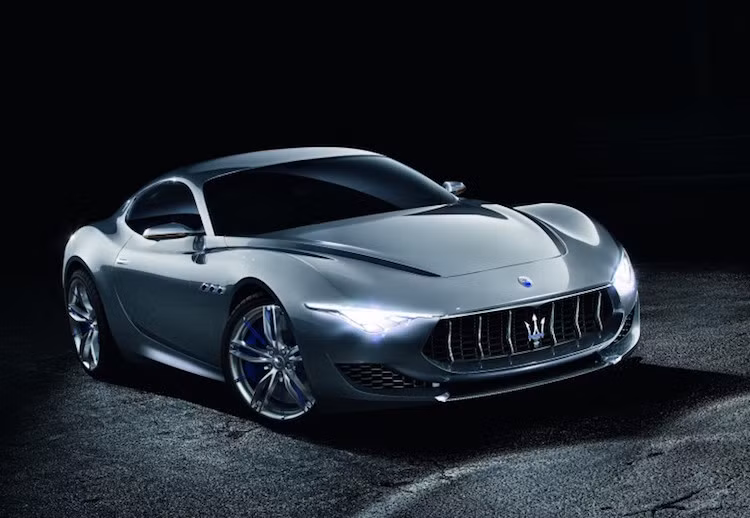 Từng xuất hiện dưới dạng xe ý tưởng cách đây 2 năm tại triển lãm Geneva, hãng Maserati được dự đoán sẽ tung ra phiên bản thương mại của chiếc coupe hạng sang Alfieri vào năm nay để cạnh tranh với các dòng xe của Aston Martin.