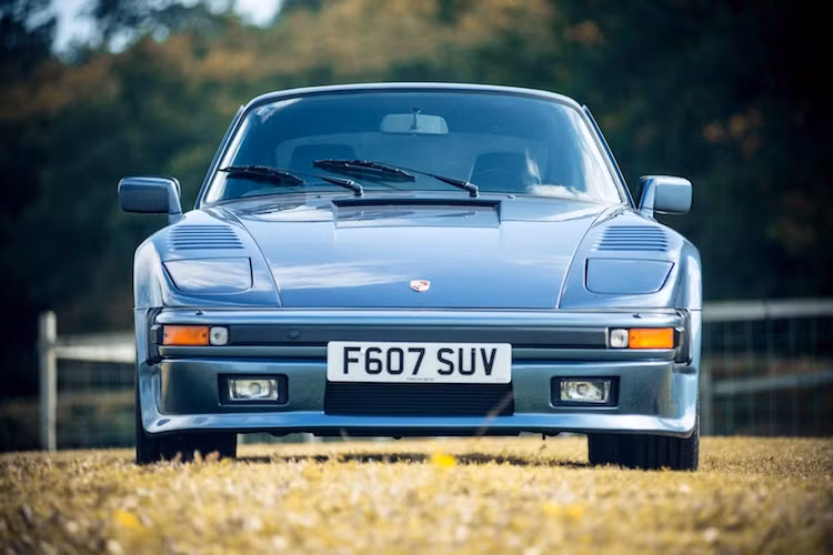 Ngày nay, những chiếc 911 Turbo Flatnose đều có giá siêu đắt nhưng riêng với 2 chiếc xe này, nhờ có giá trị lịch sử đặc biệt nên cả hai đều được bán với giá khoảng 300.000 USD vào tháng 10/2015.
