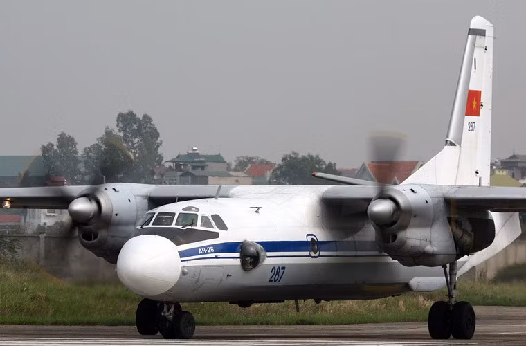 Theo các thông tin mới nhất, Không quân Nhân dân Việt Nam đã điều 4 máy bay tham gia công tác tìm kiếm, cứu hộ cứu nạn máy bay Su-22 rơi. Cụ thể gồm 2 máy bay vận tải loại An-26 và 2 máy bay tuần tra biển Casa C-212. Cả 2 loại máy bay này đều đã từng tham gia chiến dịch tìm kiếm chuyến bay MH370 của Malaysia vào năm ngoái.