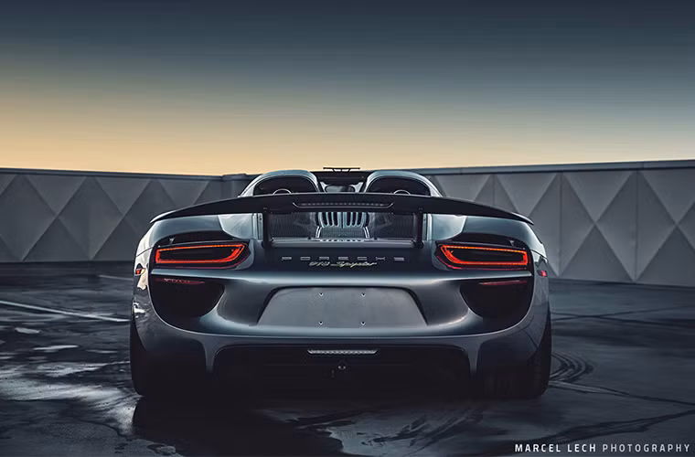 Siêu xe có tốc độ tối đa đạt 340 km/giờ và thời gian tăng tốc từ 0-100 km/giờ chỉ vỏn vẹn 2,6 giây.