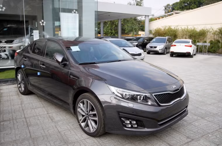Ngắm cận cảnh Kia Optima 2015 giá 908 triệu tại Việt Nam Ngam can canh Kia Optima 2015 gia 908 trieu tai Viet Nam