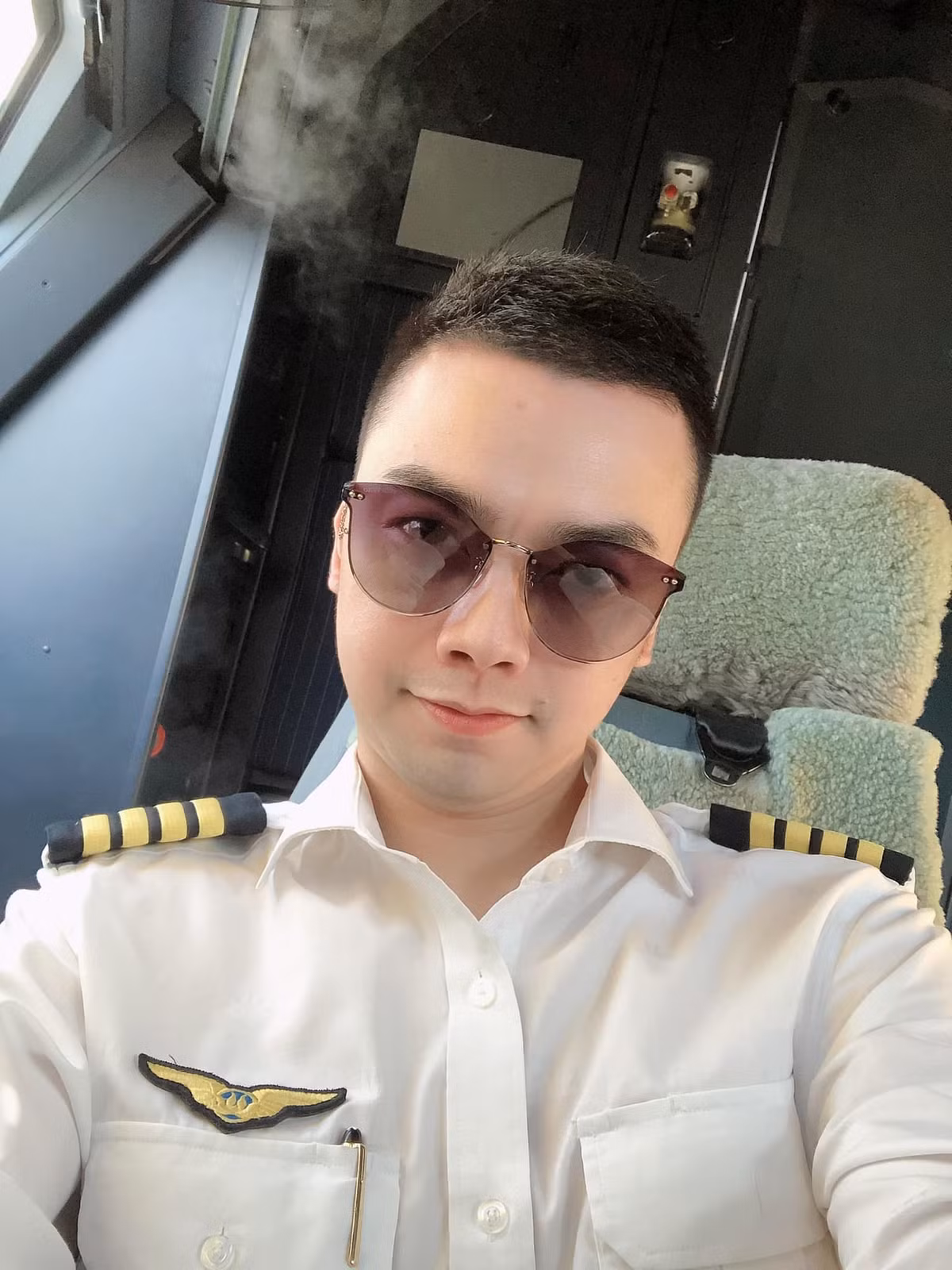 Ngoài công việc ổn định, ngoại hình điển trai của Hà Duy cũng đốn tim không ít cô gái.