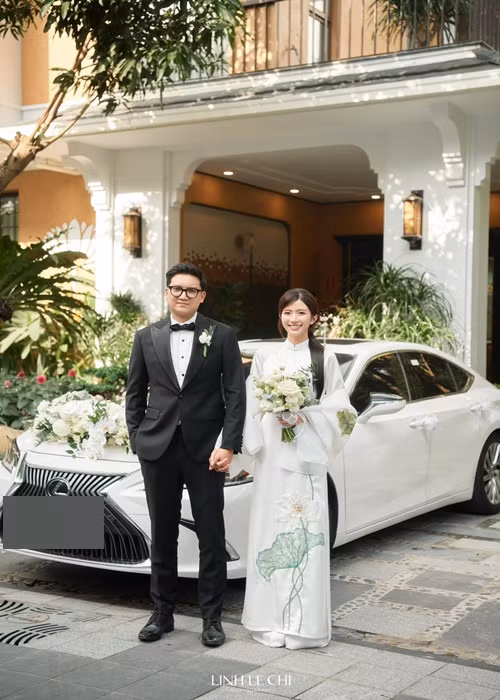 Nhiều người còn ấn tượng với biệt thự bề thế của gia đình chồng Ngọc Huyền. Ảnh: Lê Chí Linh.