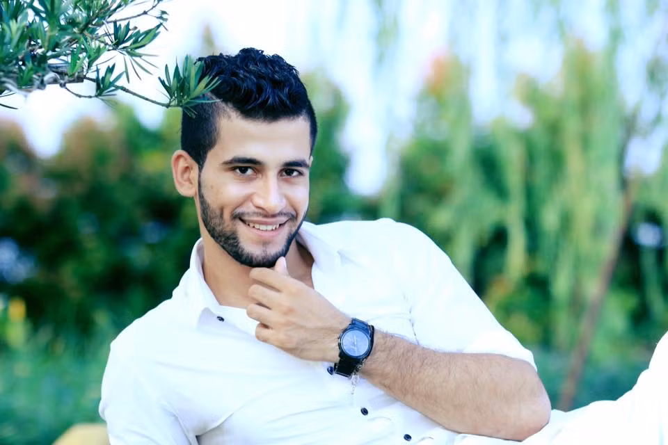 Chàng hot boy Palestine "phải lòng" con gái Việt Chang hot boy Palestine
