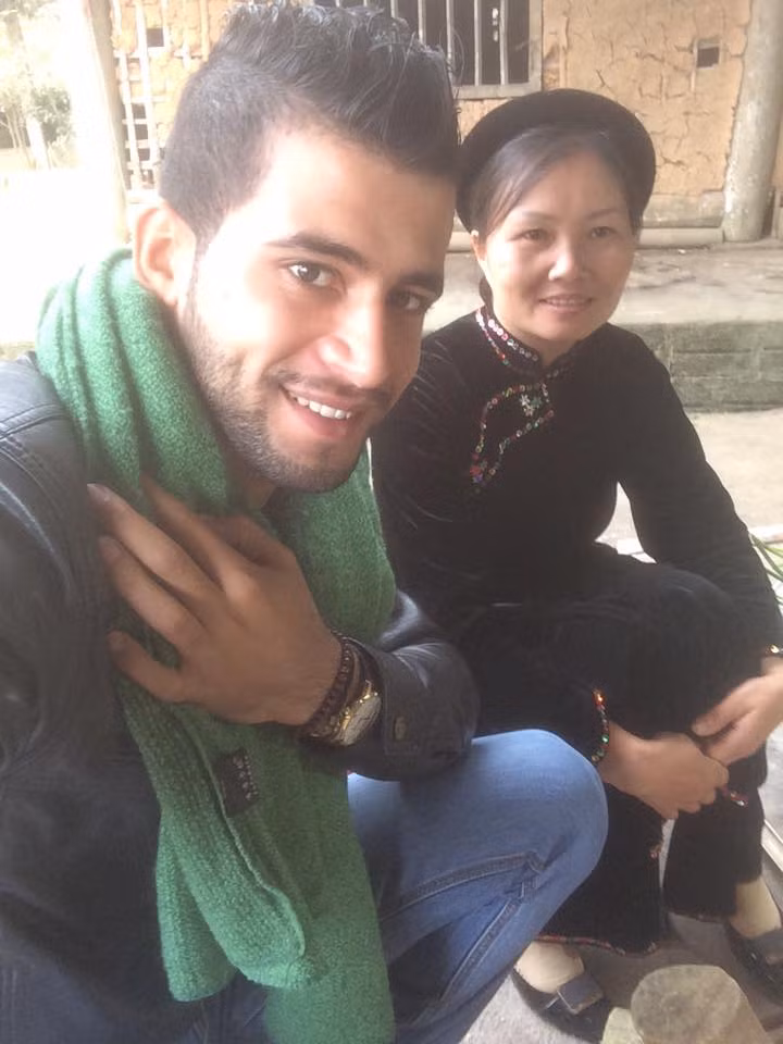 Chàng hot boy Palestine "phải lòng" con gái Việt - Hình 6 Chang hot boy Palestine