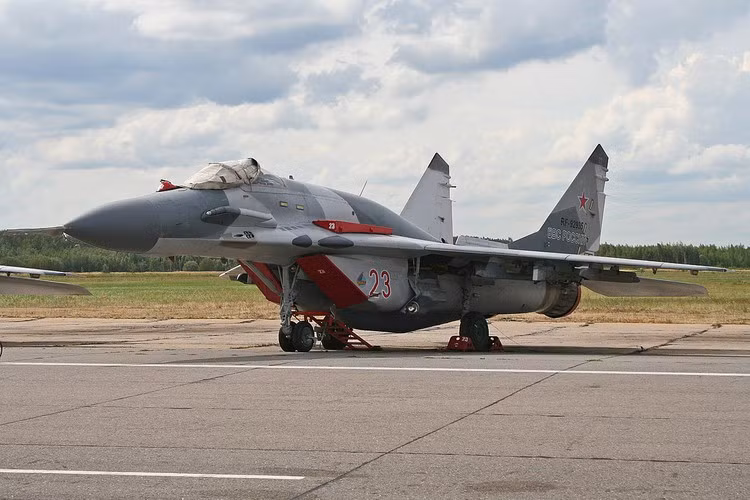 Trong những lần xuất kích đó, máy bay MiG-29SMT đều hoàn thành các nhiệm vụ liên quan đến việc phá hủy cơ sở hạ tầng của lực lượng khủng bố.
