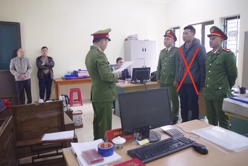 Ha Giang: Bat nguyen Giam doc Chi nhanh Van phong dang ky dat dai huyen