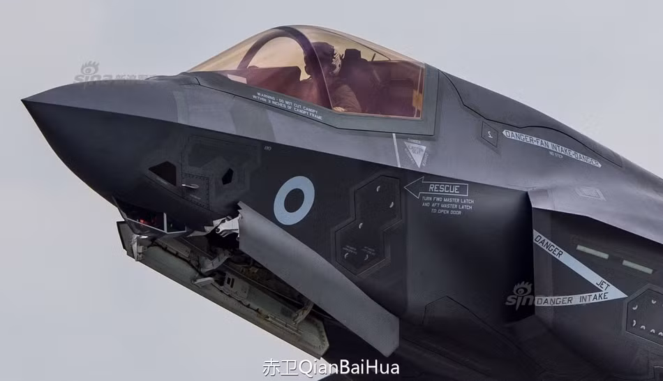 Theo thông tin mới nhất được đăng tải trên Sputnik, Không quân Đức (Luftwaffe) đang có ý định thay thế các máy bay chiến đấu Panavia Tornados của mình vốn đã được sản xuất từ những năm 1980 bằng các tiêm kích thế hệ 5 tối tân hơn. Nguồn ảnh: Baihua.