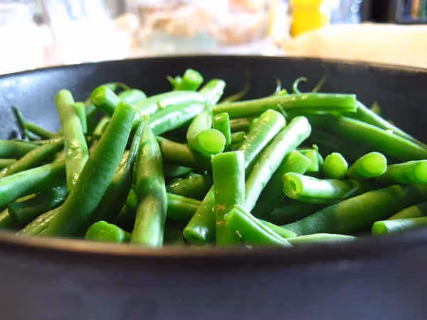 Đậu cô ve: Loại rau này có nhiều vitamin và protein, các yếu tố chính làm tăng chiều cao của trẻ. Hàm lượng khoáng chất trong đậu cũng giúp trong việc xây dựng các mô và cơ, làm tăng chiều cao tự nhiên. Ảnh: Boldsky.