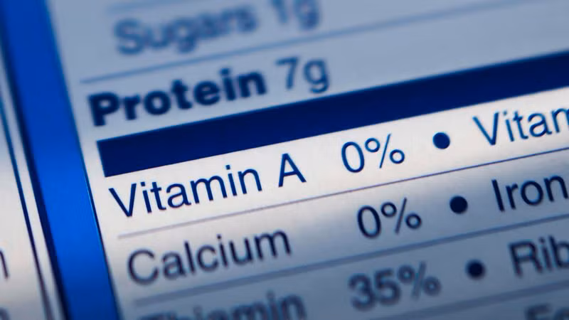 Việc lạm dụng các chất bổ sung hoặc thuốc có chứa vitamin A có thể gây rụng tóc. Liều lượng vitamin A hàng ngày là 5.000 đơn vị quốc tế (IU) mỗi ngày cho người lớn và trẻ em trên 4 tuổi. Ảnh: Getty.