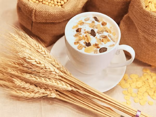 7. Ngũ cốc: Để cung cấp vitamin B12 cho cơ thể hàng ngày, hãy ăn ngũ cốc vào bữa sáng. Ảnh: Boldsky.