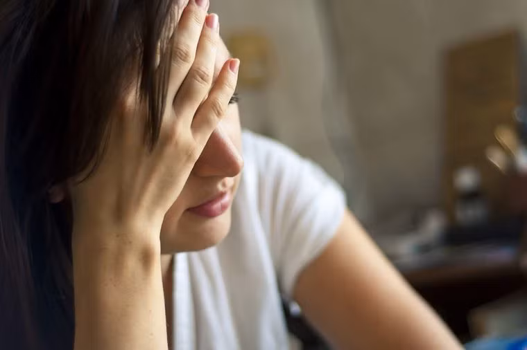 Giảm bớt lo lắng: Vi khuẩn tốt có thể là một trong những biện pháp tự nhiên giảm căng thẳng đáng tin cậy nhất tại nhà. Những người uống các chất bổ sung có chứa các chất Lactobacillus và Bifidobacterium longum đặc biệt trong 30 ngày ít bị stress hơn những người không dùng chúng, thao một nghiên cứu của tạp chí Dinh dưỡng của Anh. Ảnh: Shutterstock.