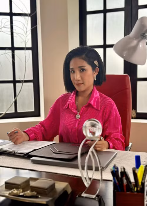 Cát Tường kiếm tiền từ việc làm MC, đóng phim, làm Youtube. Ảnh: FBNV.