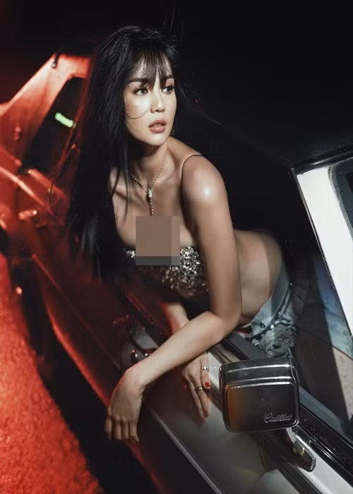 Ngoc Trinh goi cam don sinh nhat sau khi hut trung that bai