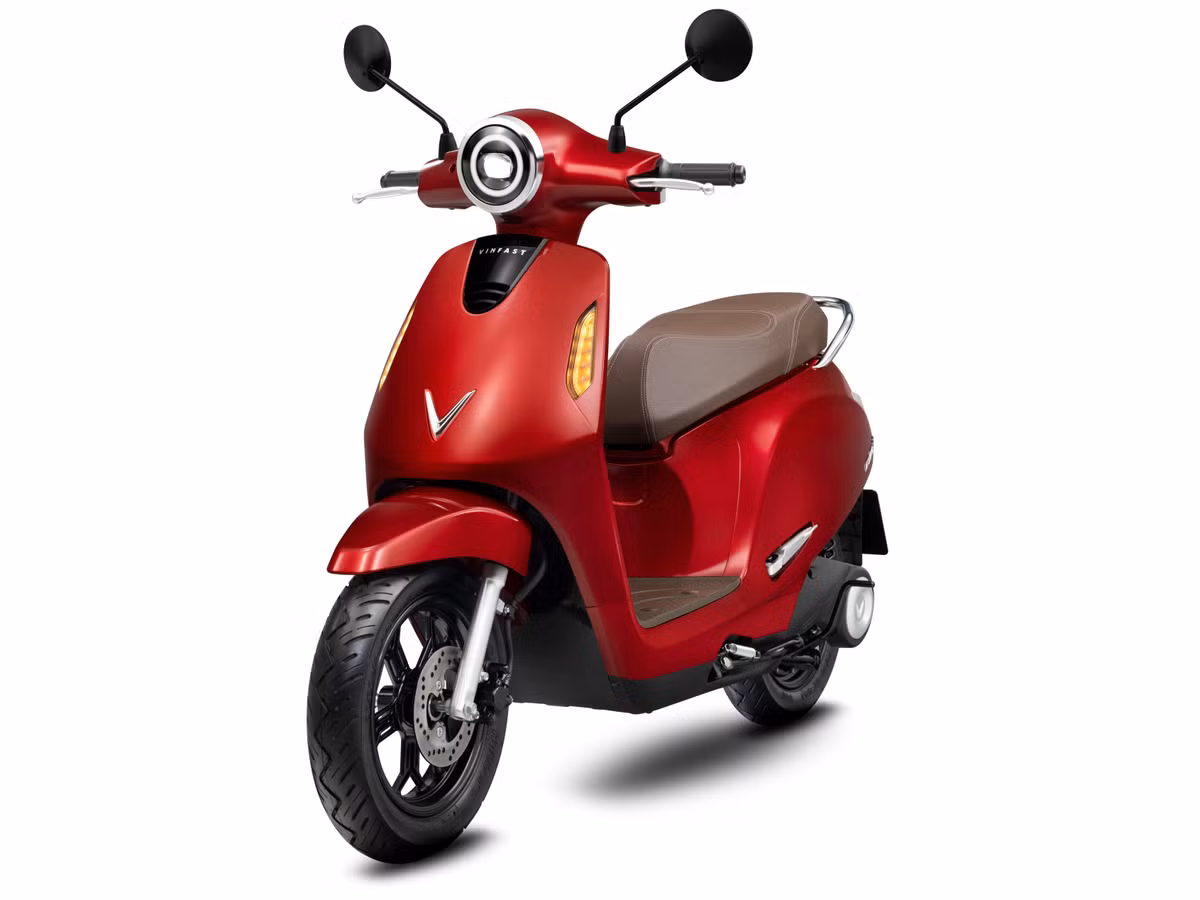 VinFast nhan dat coc xe may dien Evo200-Hinh-2