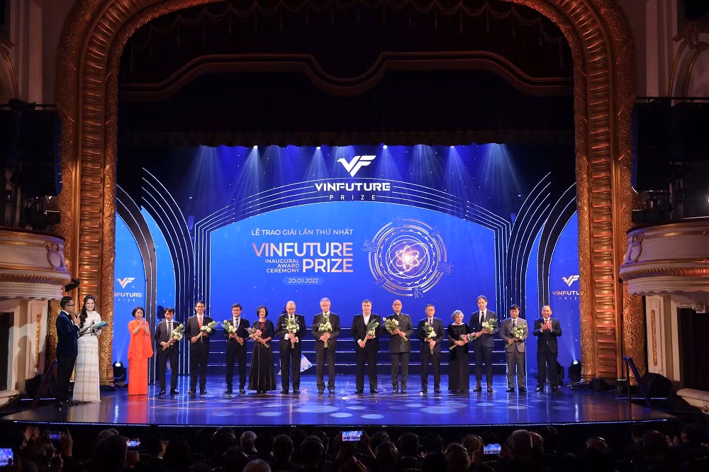 VinFuture cong bo chu nhan cac giai thuong phung su nhan loai nam 2021-Hinh-3