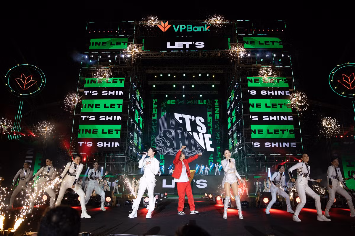 Dai nhac hoi Light Up Viet Nam do VPBank to chuc chinh phuc thanh cong gioi tre-Hinh-4