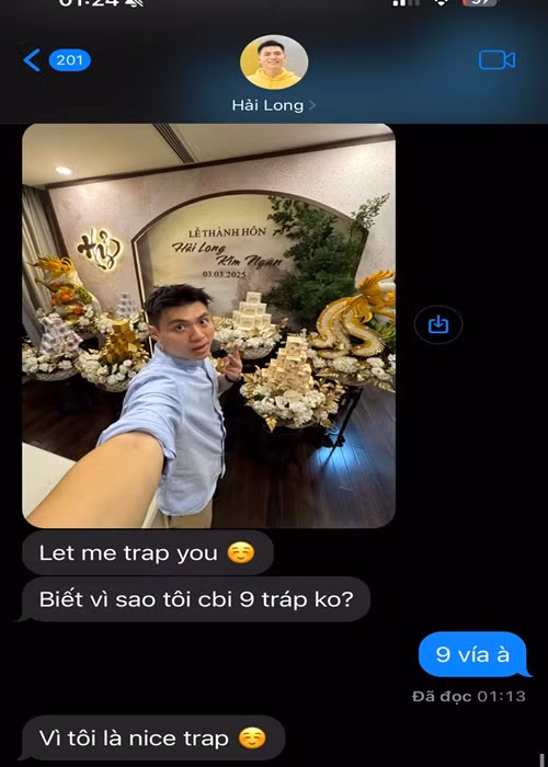 "Biết vì sao tôi chuẩn bị 9 tráp không", Hải Long hỏi Salim. Khi Salim đáp: "9 vía à", chàng thiếu gia hài hước cho biết: "Vì tôi là nice trap (tạm dịch: tôi là cái bẫy ngọt ngào". Ảnh: FB Hải Long.