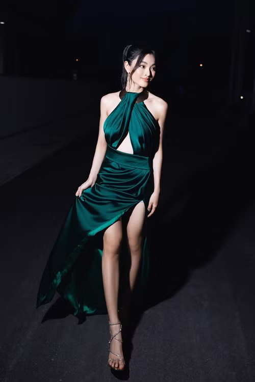 Theo Znews, nữ diễn viên phim Âm dương lộ từng theo học chuyên ngành Xét nghiệm Y khoa của ĐH Y khoa Phạm Ngọc Thạch. Ảnh: FB Lan Thy.