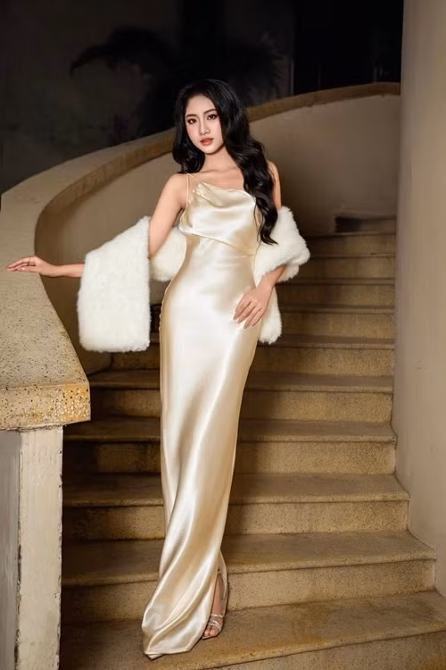 Trúc Linh sẽ chăm chút để làn da mịn màng gợi cảm hơn.