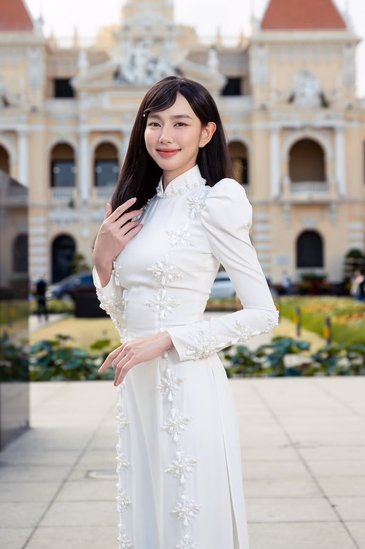 Gần đây, Thùy Tiên cũng vướng ồn ào quảng cáo khi cho rằng một viên kẹo của sản phẩm kẹo rau củ Kera tương đương một đĩa rau. Sau đó, phía Thùy Tiên đã bị Cục Phát thanh Truyền hình và Thông tin điện tử nhắc nhở chú ý hơn trong việc tuân thủ các quy định pháp luật về quảng cáo. Mới nhất, Thùy Tiên đã lên tiếng nhận sai và hứa sửa sai bằng hành động. Ảnh: FB Thùy Tiên.