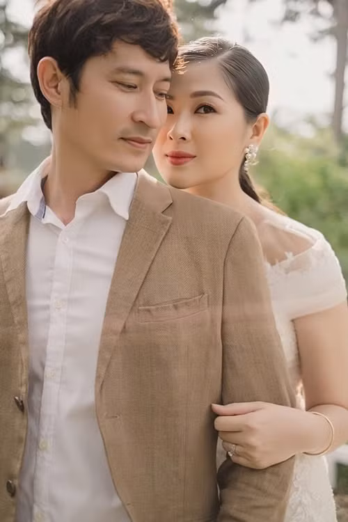 Mạc Anh Thư và Huy Khánh không tổ chức đám cưới trong hơn 10 năm chung sống. Ảnh: Vietnamnet.