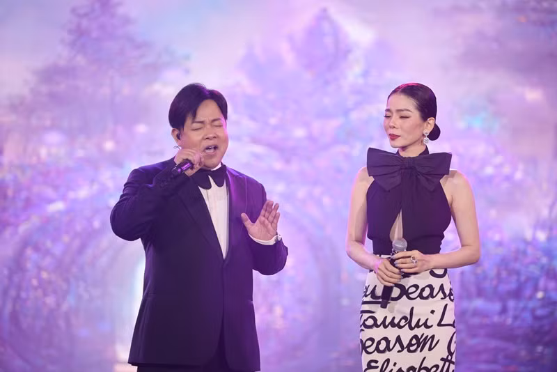 Cách đây ít năm, Quang Lê giảm cân ngoạn mục.
