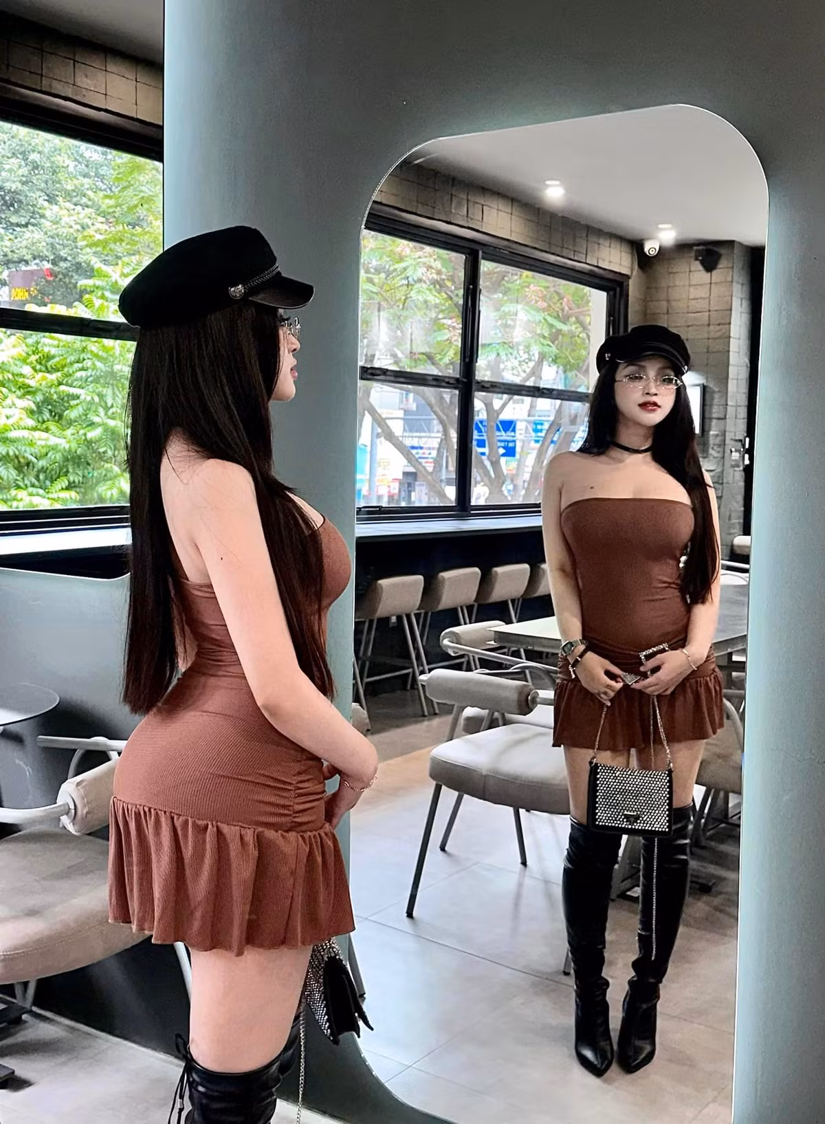 Phan Thị Bảo Trân ngày càng quyến rũ và táo bạo hơn khi bước chân vào Đại học.