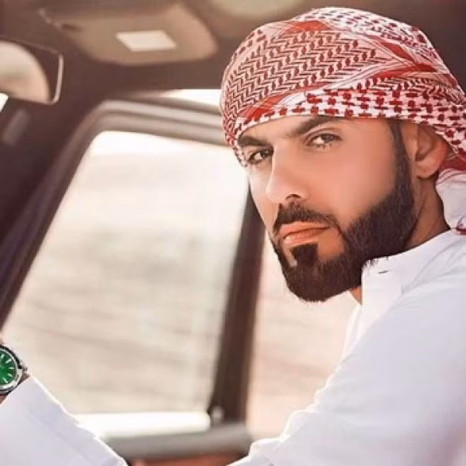 10 năm trước, cái tên Omar Borkan Al Gala từng làm mưa làm gió tại Việt Nam khi được mệnh danh " trai đẹp bị trục xuất".
