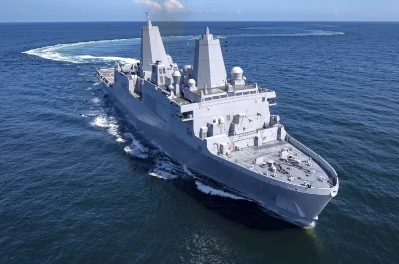 Hải quân Mỹ đang phát triển và thử nghiệm một số hệ thống vũ khí laser mới để đối phó với máy bay không người lái (UAV) hoặc gây nhiễu các cảm biến trên chiến hạm, máy bay, UAV và tên lửa của đối phương.