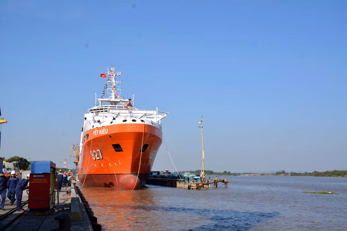 Sau thời gian chạy thử nghiệm trên biển, nếu đạt yêu cầu và được nhập biên, đây sẽ là tàu cứu hộ tàu ngầm đầu tiên trong biên chế lực lượng Hải quân Việt Nam. Nguồn ảnh: Z189.