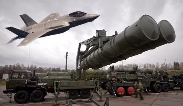 Theo tính toán sơ bộ, ước tính hệ thống S-400 của Nga chỉ có thể phát hiện F-35 ở khoảng cách 36 km, con số này đối với F-15EX lên tới 360 km, cao gấp 10 lần.