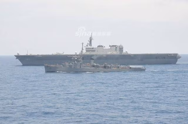 Năm 1955, USS Atherton được chuyển giao cho Lực lượng Phòng vệ biển Nhật Bản (JMSDF) và mang tên mới JDS Hatsuhi (DE-263). Tháng 6/1975, con tàu được cho nghỉ hưu và chuyển trả lại cho phía Hải quân Mỹ. Nguồn ảnh: Sina.