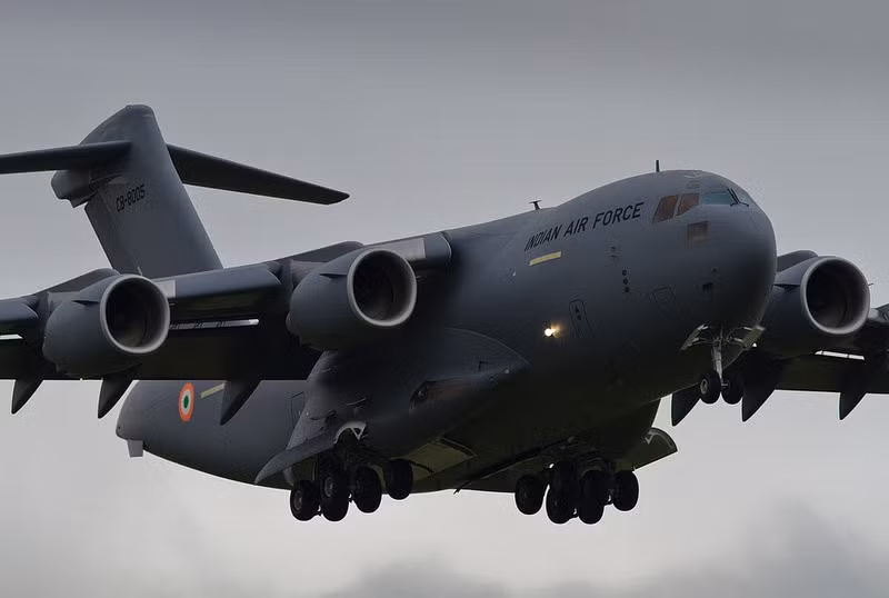 C-17 được coi là một phi cơ cực kỳ thích hợp với Ấn Độ, nhất là khi nó là một trong số ít những phi cơ có khả năng hoạt động ở sân bay gần đỉnh Himalaya của nước này - sân bay nằm ở độ cao 4000 mét. Nguồn ảnh: News.