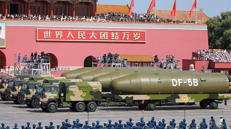 Tầm bắn của DF-5 tối đa có thể lên tới 15.000 km, biến nó thành loại tên lửa có tầm bắn xa nhất trong số các loại tên lửa hành trình liên lục địa của Trung Quốc. Nguồn ảnh: Shanghailist.
