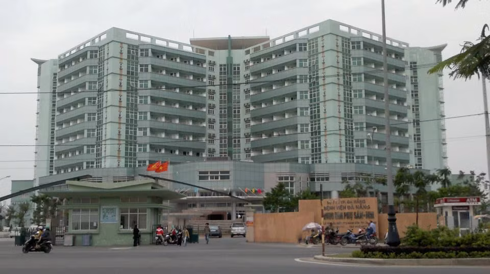 Be trai 3 tuoi o Da Nang tu vong sau khi an banh bao mua tu nguoi ban dao
