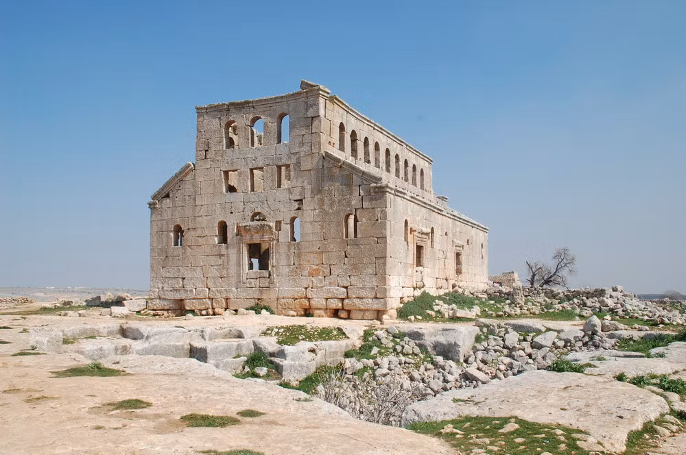 Các khu định cư quan trọng nhất của thành phố chết bao gồm thành phố quanh nhà thờ Saint Simeon Stylites, Serjilla và al Bara.