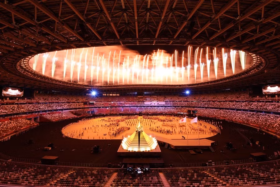 Lễ khai mạc Olympic Tokyo 2020 diễn ra theo đúng kế hoạch. Sự kiện bắt đầu vào lúc 20h ngày 23/7 (giờ địa phương, tức 18h Việt Nam) tại Sân vận động Quốc gia ở Thủ đô Toky có sức chứa 68.000 người (nhưng không đón khán giả để đảm bảo phòng dịch).