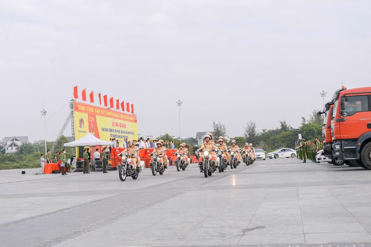 Với tinh thần chủ động, kiên quyết tấn công, trấn áp tội phạm; với sự chuẩn bị chu đáo về lực lượng, phương tiện, thiết bị, toàn lực lượng Công an tỉnh sẵn sàng tâm thế triển khai thực hiện đợt cao điểm tấn công, trấn áp tội phạm, bảo đảm ANTT Tết Nguyên đán Quý Mão 2023, góp phần xây dựng xã hội trật tự, kỷ cương, an toàn, lành mạnh, vì cuộc sống bình yên và hạnh phúc của nhân dân.