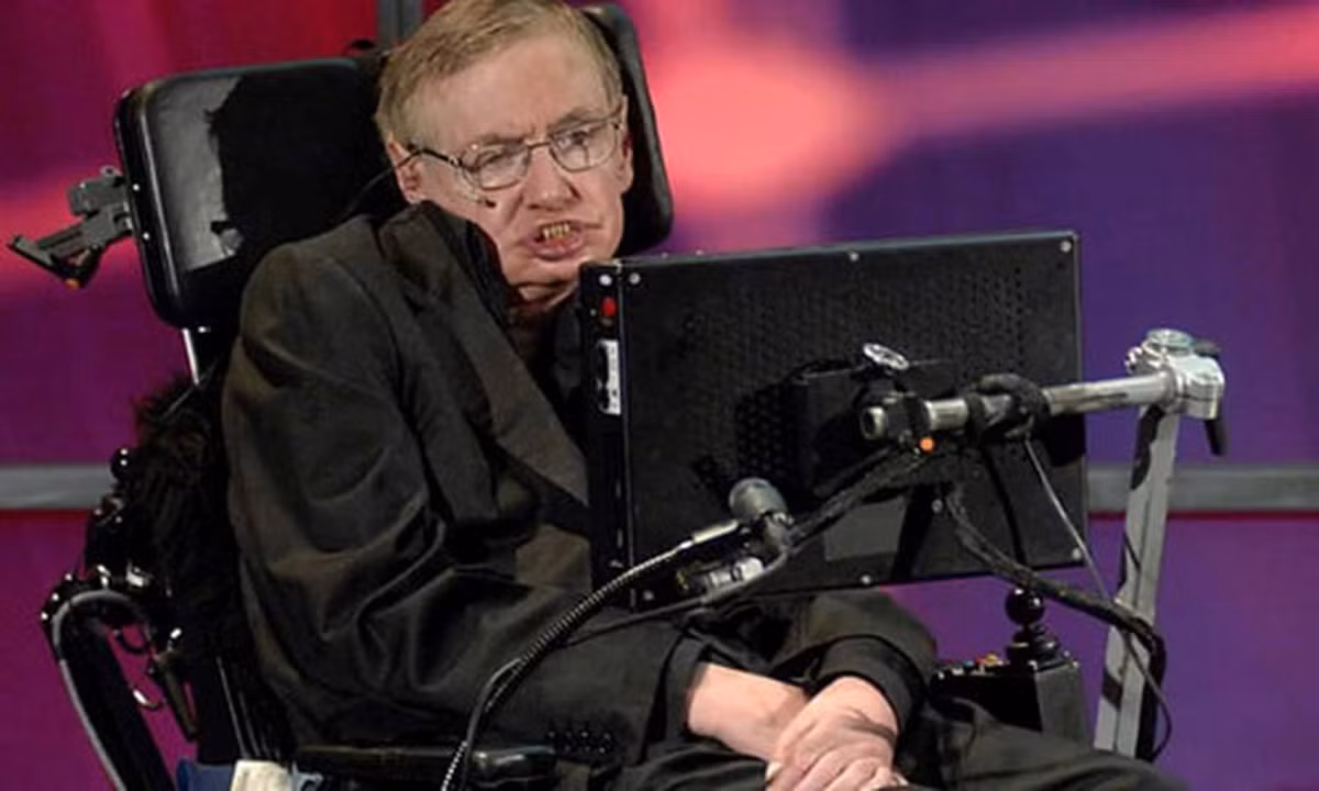 Mặc dù mắc chứng ALS (bệnh xơ cứng teo cơ bên) nhưng Stephen Hawking đã chiến đấu với bệnh tật trong nhiều năm và cống hiến cả cuộc đời ông cho ngành khoa học thế giới, để lại nhiều kiến thức quý giá.