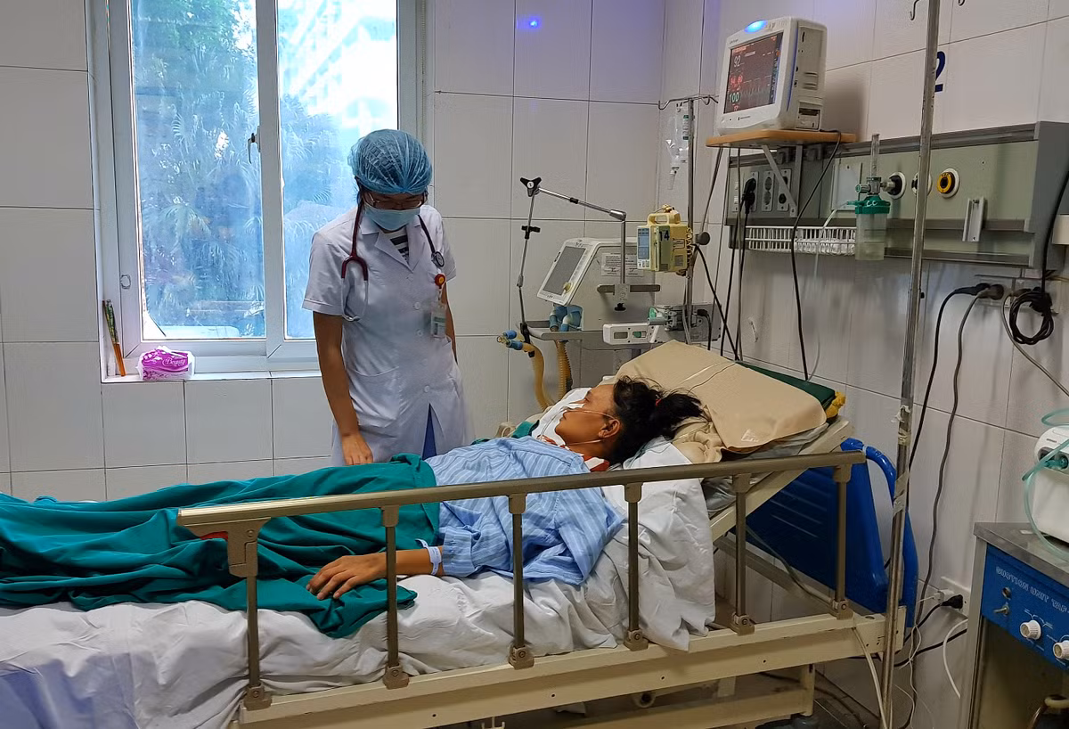 Sốt xuất huyết tăng vọt tại Bệnh viện Nhiệt đới Trung ương - Hình 2 Sot xuat huyet tang vot tai Benh vien Nhiet doi Trung uong-Hinh-2