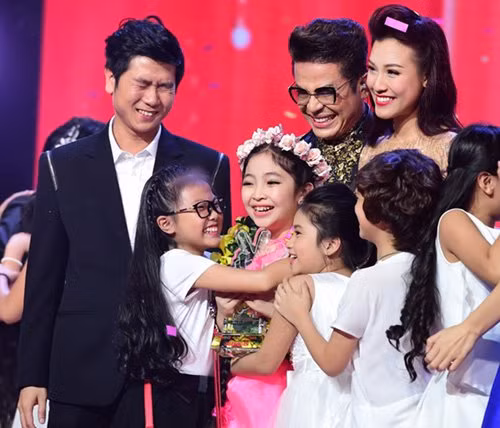 Tranh cai nay lua ve ngoi vi Quan quan The Voice Kids 2015