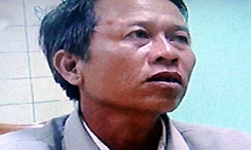Loi tu thu cua ke giet vo chon duoi gam giuong