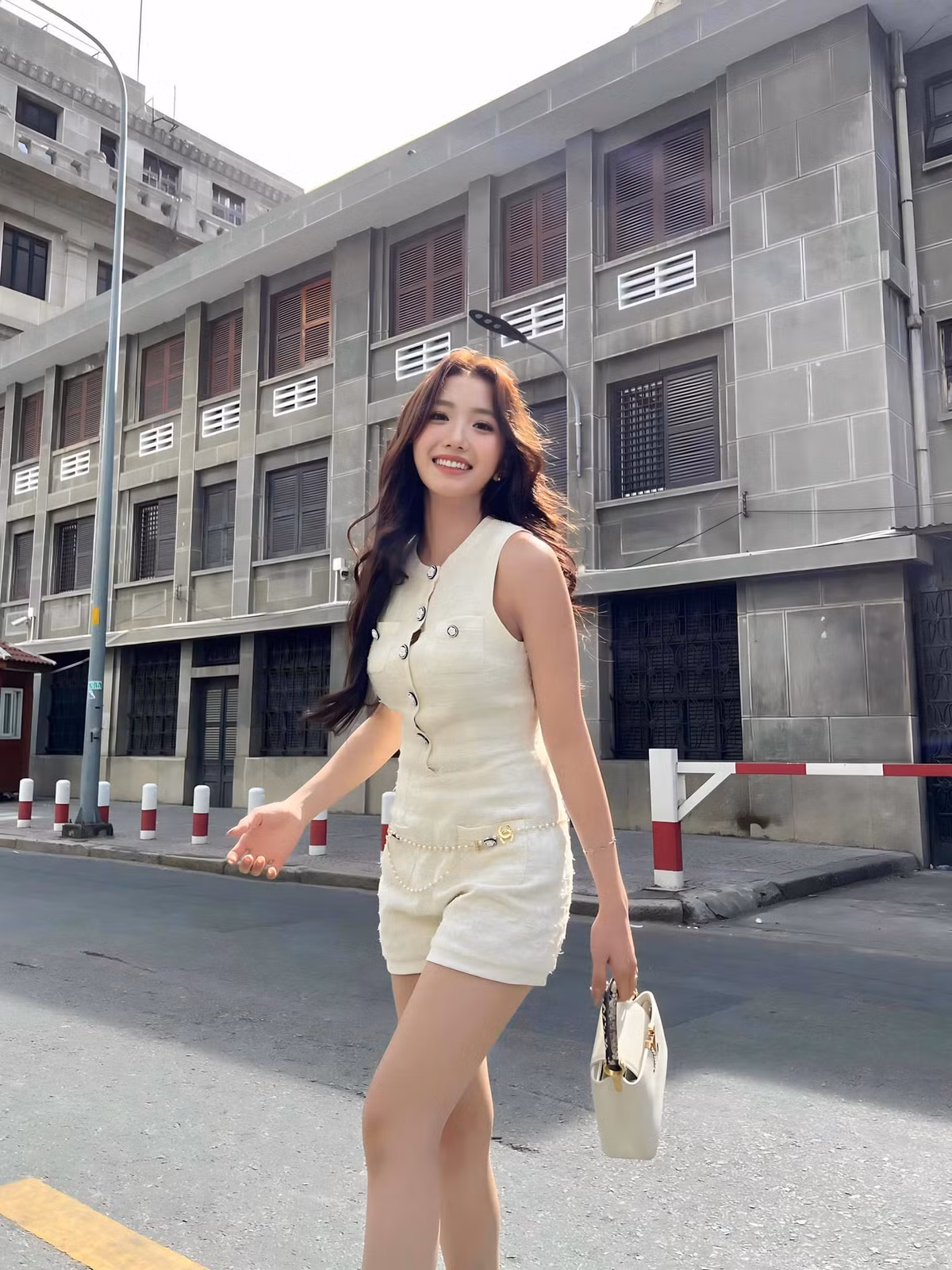 Sau khi kết hôn, nữ TikToker Huyền 2K4 chăm chỉ cập nhật cuộc sống thường ngày trên MXH.
