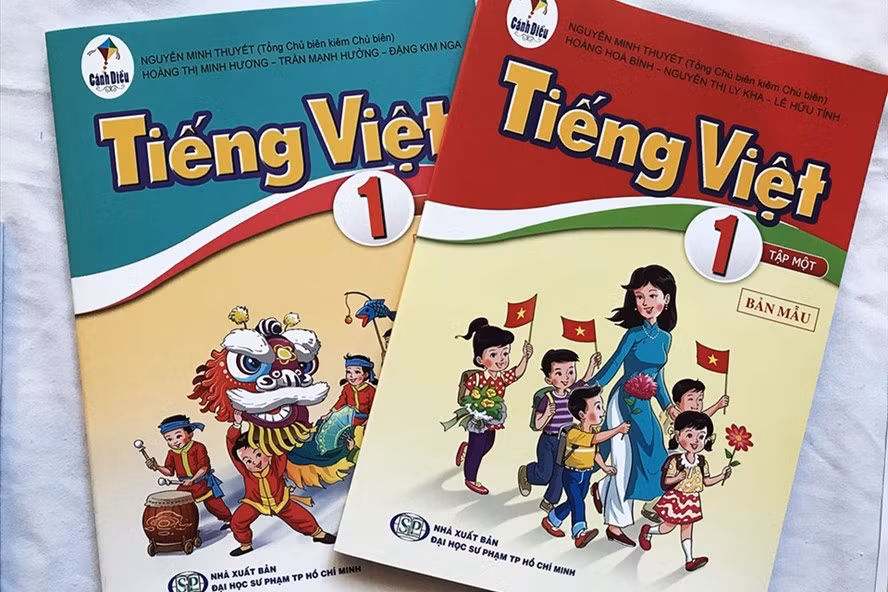 HD tham dinh danh gia ra sao ve sach tieng Viet lop 1 bo Canh Dieu?