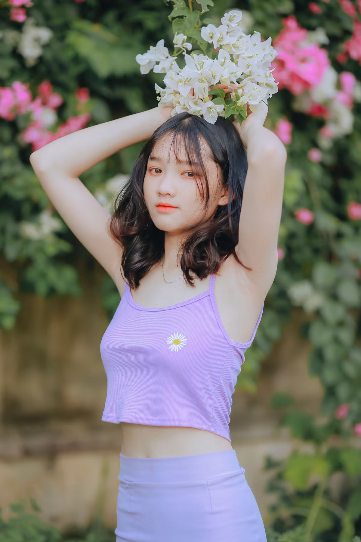 Ngoài đam mê tình nguyện, nữ sinh Nghệ An rất thích chụp ảnh và chơi thể thao.
