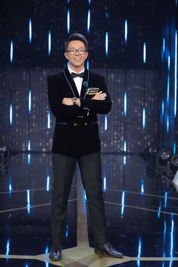 Tuy nhiên, hạnh phúc chưa bao lâu thì sóng gió đã ập đến với cặp đôi đình đám showbiz này.