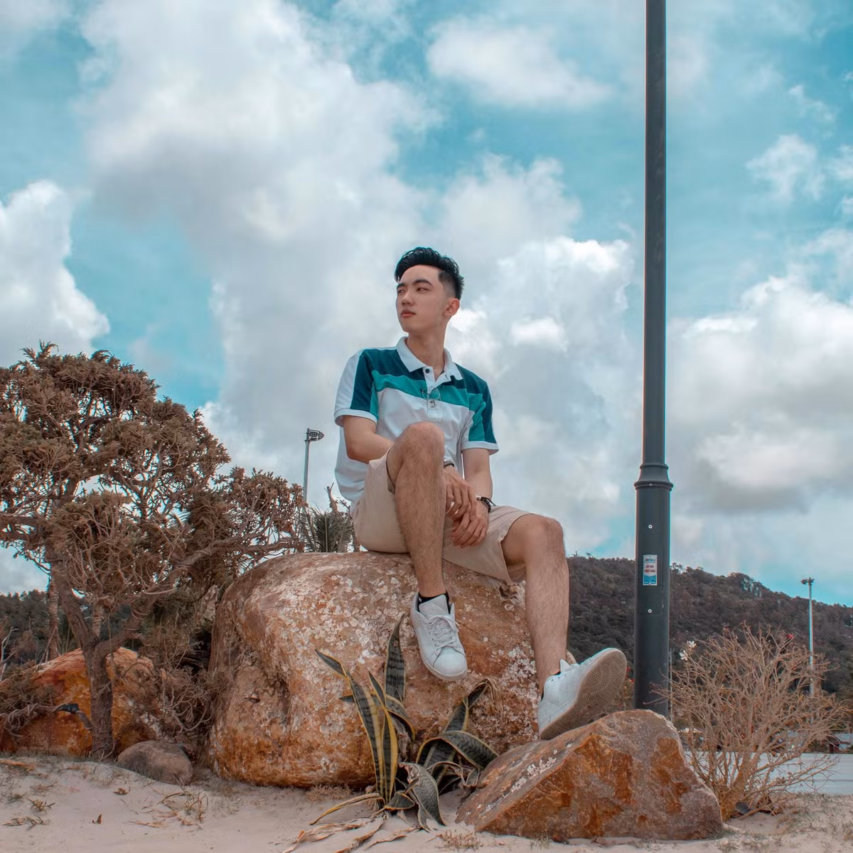 Sau 2 năm kể từ khi tham gia Trường Teen, cậu bạn Ngô Tiến Đạt có nhiều thay đổi từ ngoại hình đến công việc học tập.