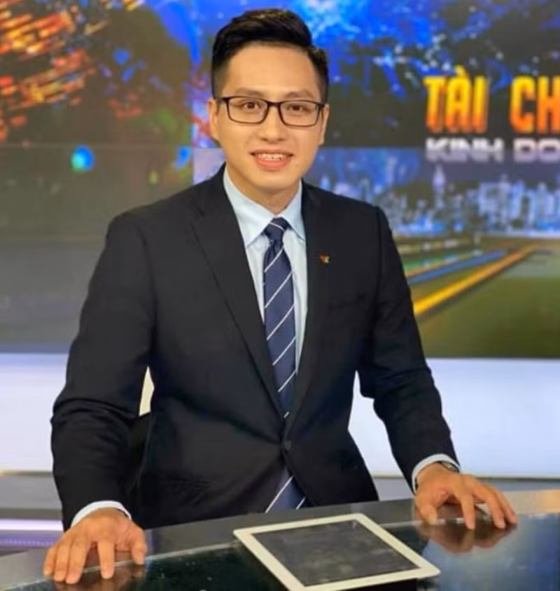 BTV Anh Quang cũng nhận lỗi sai trên hoàn toàn của cá nhân anh và nhấn mạnh nội dung của phóng sự là góc nhìn chia sẻ, đồng cảm với những người bán hàng rong vất vả mưu sinh chứ không có bất cứ ý coi thường nào.