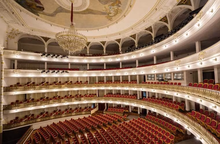 Bên trong khán phòng nhà hát Gran Teatro.